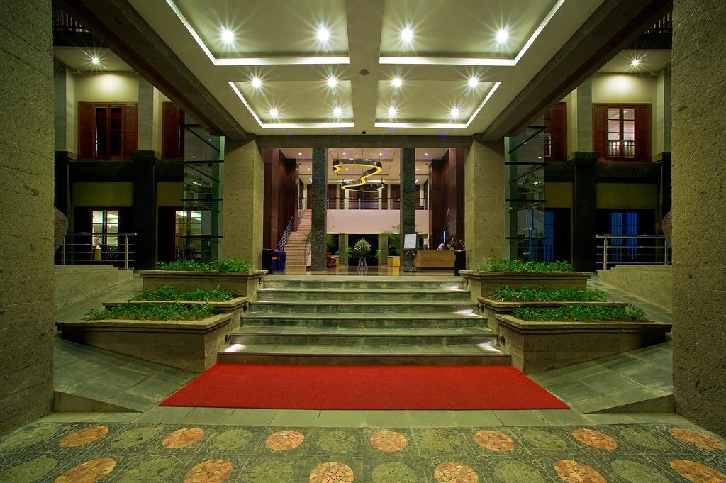 New Kuta Hotel Uluwatu Exterior foto