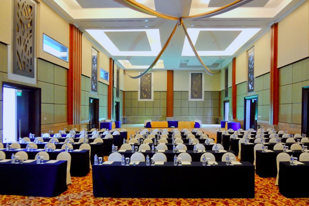 New Kuta Hotel Uluwatu Exterior foto